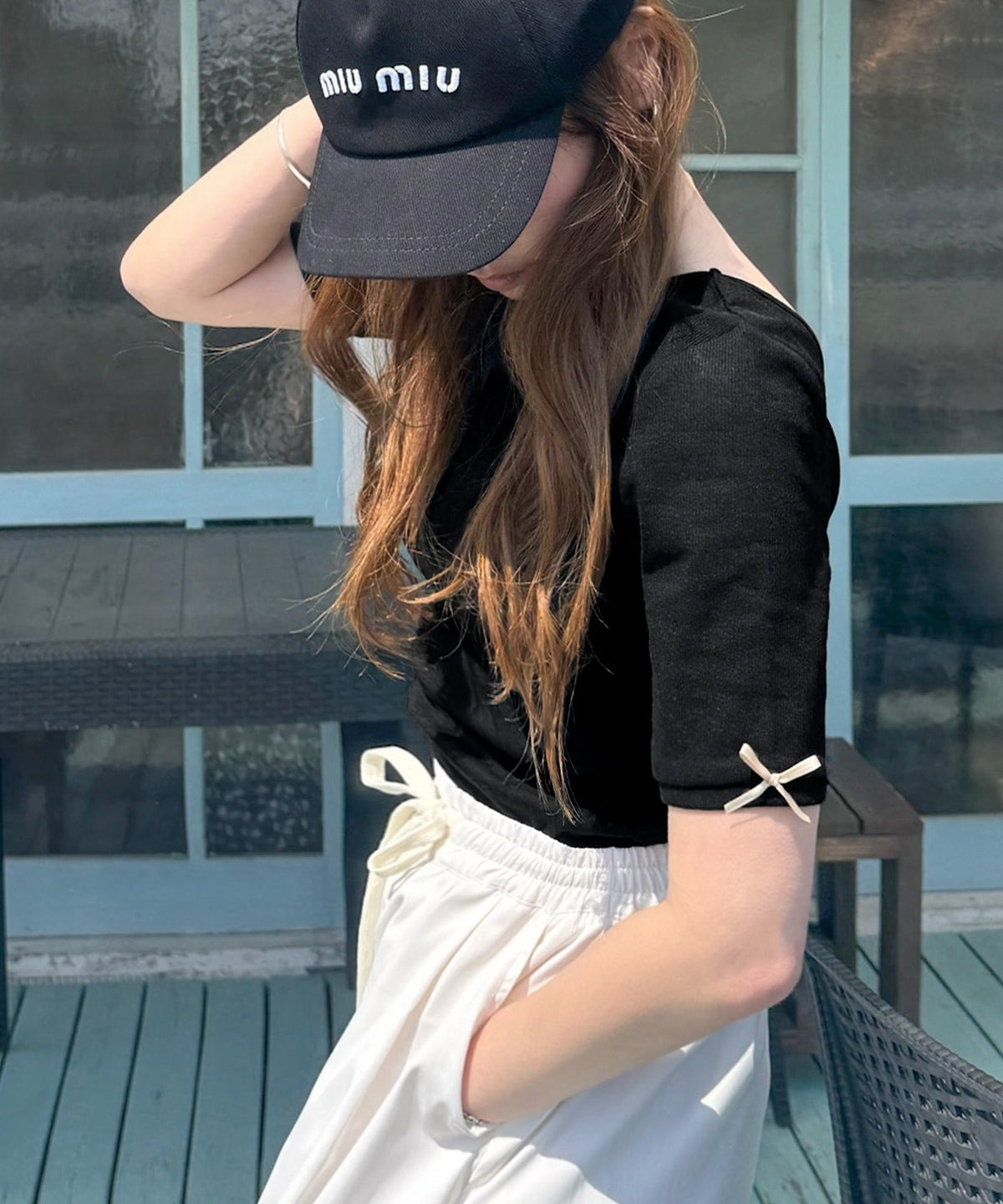 《AYA×クラシカルエルフコラボ》大人可愛いを叶える。前後2way袖リボンバックオープンリブトップス（半袖） ce1010432
