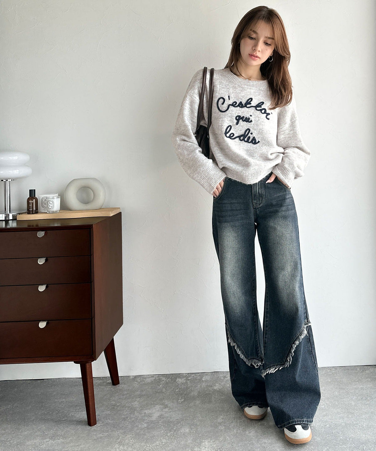 【mily bilet】おしゃれ女子の今シーズンイチ押し♪カラーコード刺繍ミックスニットプルオーバー mi1329045