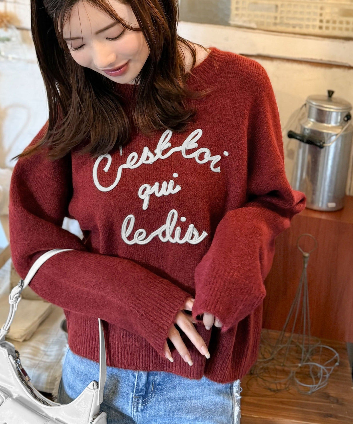【mily bilet】おしゃれ女子の今シーズンイチ押し♪カラーコード刺繍ミックスニットプルオーバー mi1329045