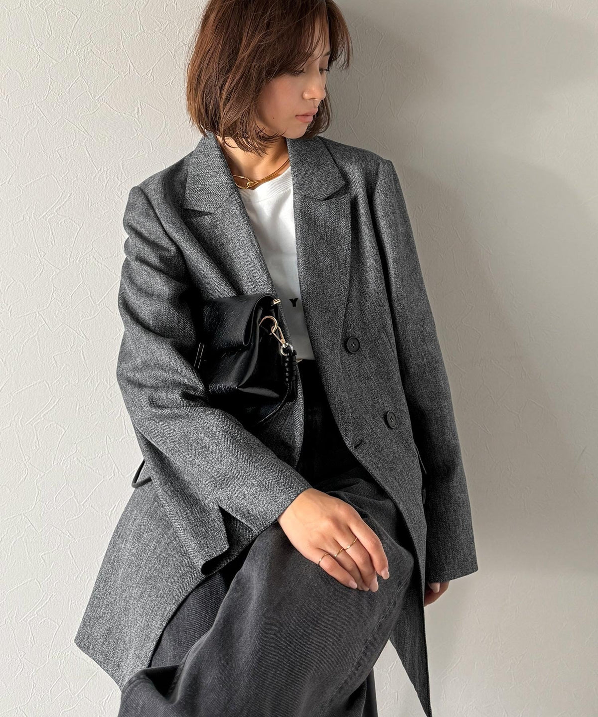 【Classical Evon】【セットアップ可】ミニマルに魅せる、大人の余裕。3段ボタンダブルジャケット ev1110139