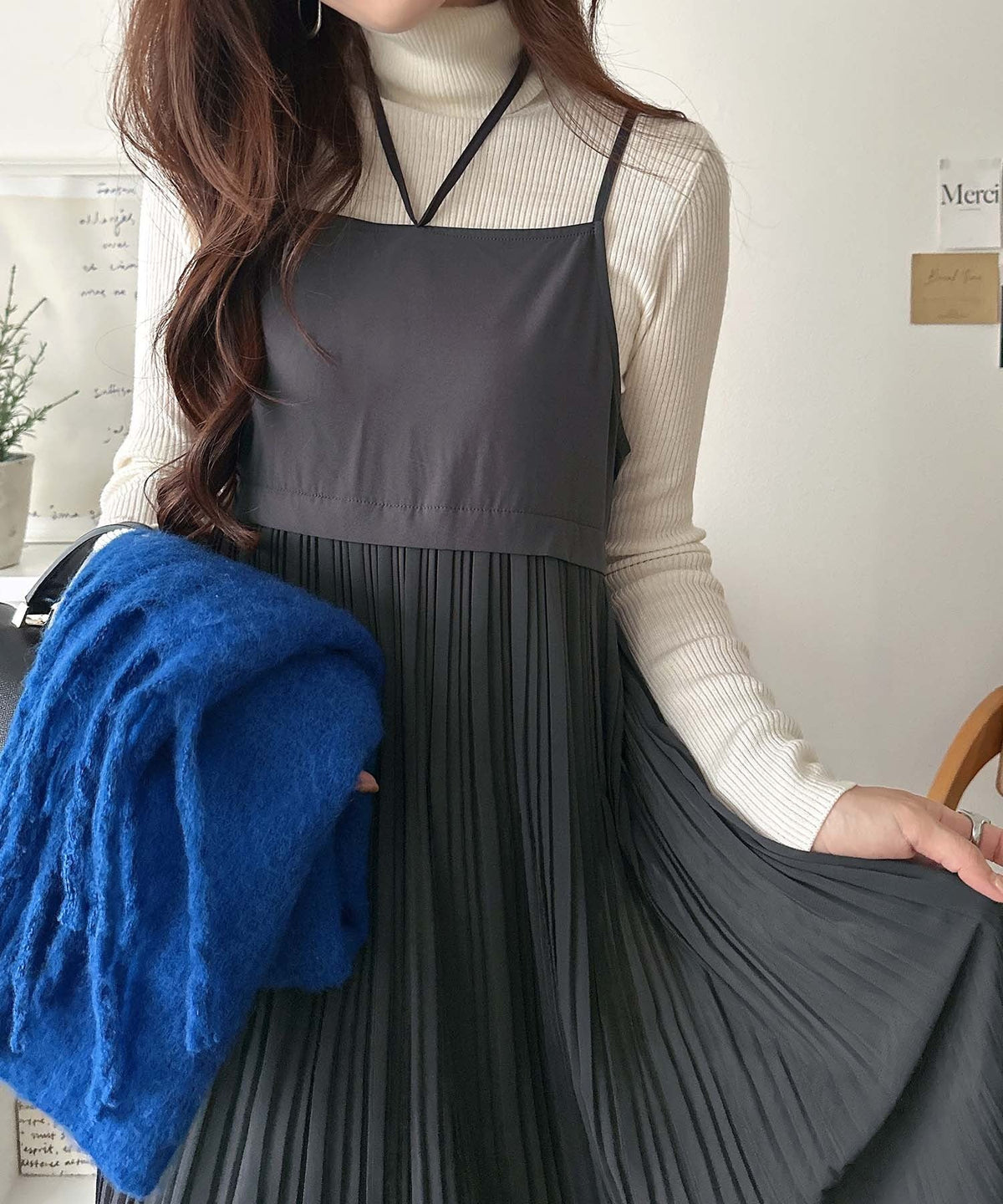 これでコーデ完成の優秀セット！カシュクールウール混ニット×キャミワンピース（セットアイテム） ce1070263