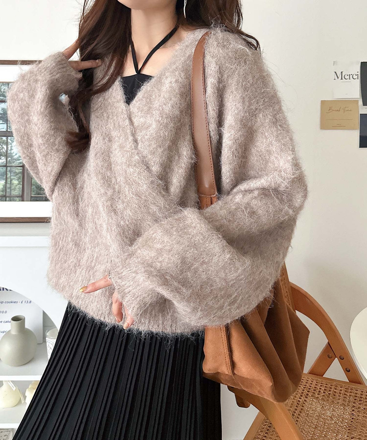 これでコーデ完成の優秀セット！カシュクールウール混ニット×キャミワンピース（セットアイテム） ce1070263