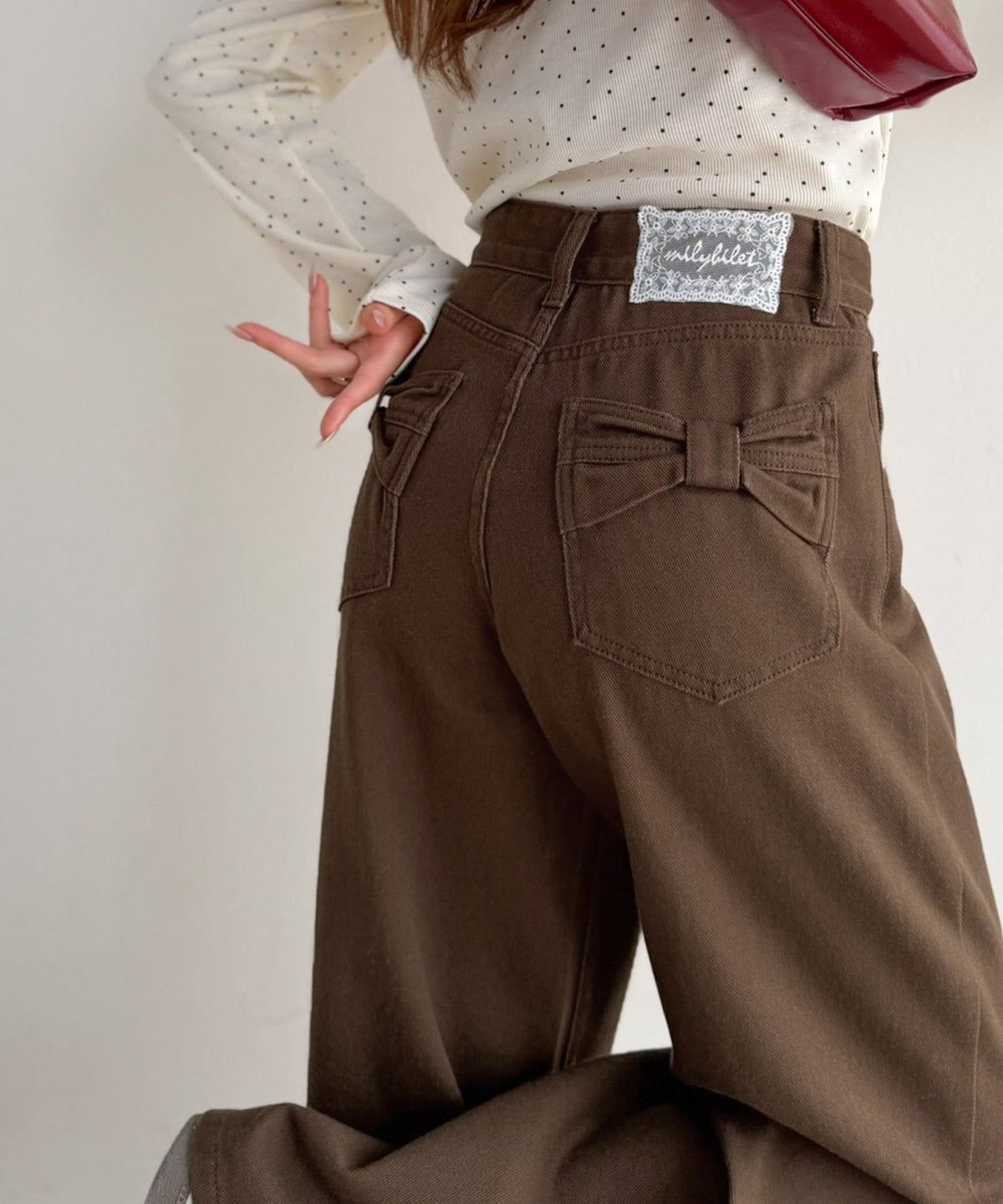 【mily bilet】バックスタイルまで抜かりなく可愛い。バッグリボンポケットワイドデニムパンツ mi0909033