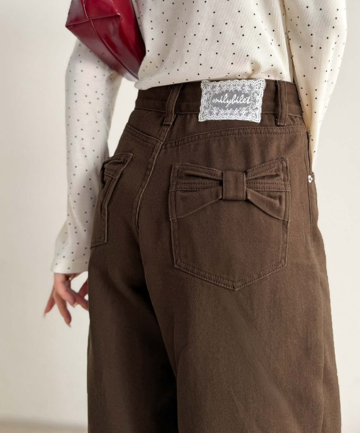 【mily bilet】バックスタイルまで抜かりなく可愛い。バッグリボンポケットワイドデニムパンツ mi0909033