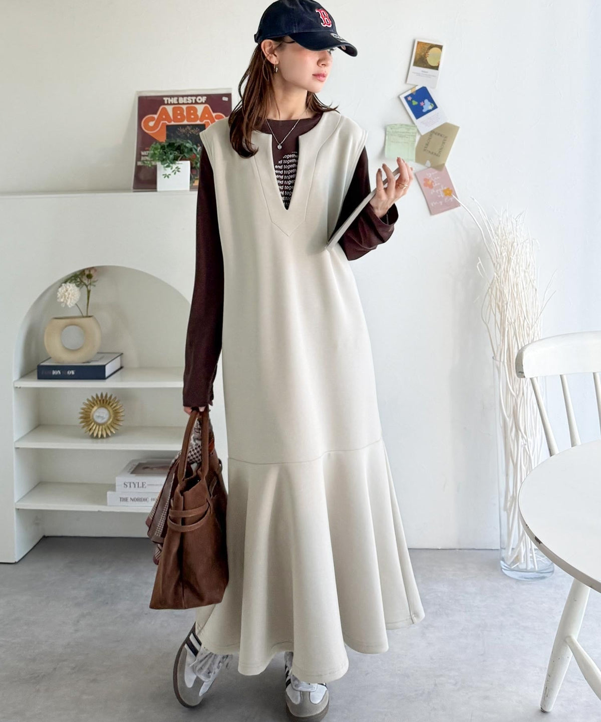《daaco×クラシカルエルフコラボ》着回し抜群、一枚でフェミニンな抜け感をプラス♪キーネックダンボールロングワンピース ce1010514