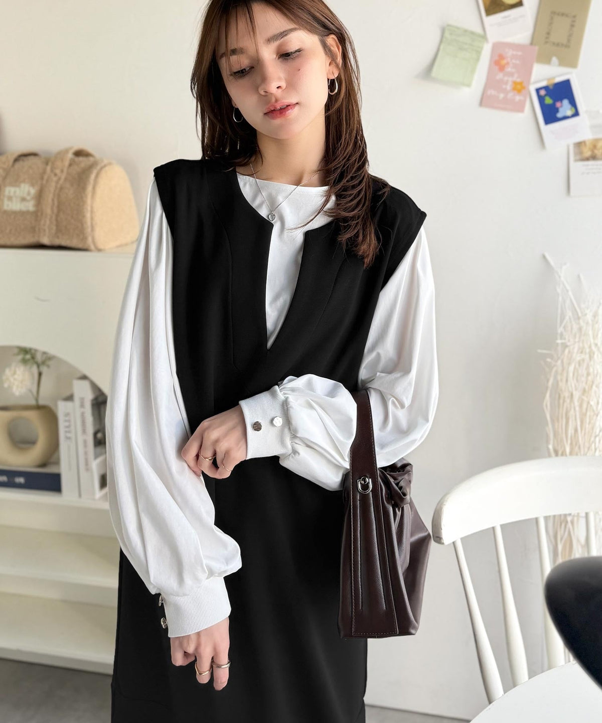 《daaco×クラシカルエルフコラボ》着回し抜群、一枚でフェミニンな抜け感をプラス♪キーネックダンボールロングワンピース ce1010514