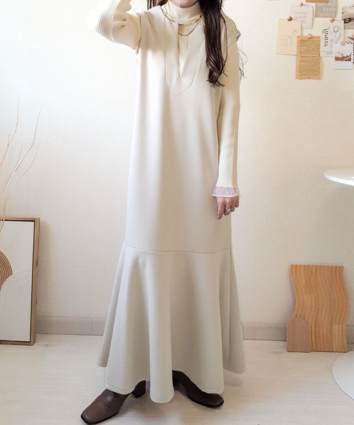 《daaco×クラシカルエルフコラボ》着回し抜群、一枚でフェミニンな抜け感をプラス♪キーネックダンボールロングワンピース ce1010514