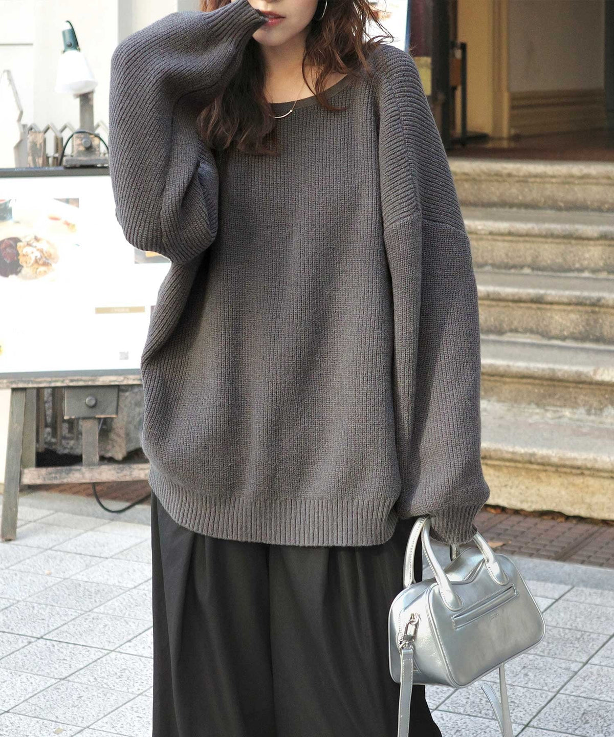 《marina×クラシカルエルフコラボ》ヘルシーな肌見せで上品さを演出♪2way仕様の万能深Uニットカーディガン ce1350009