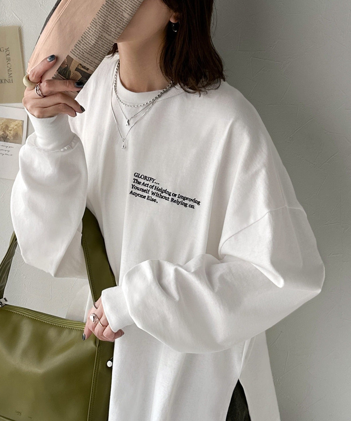 《marina×クラシカルエルフコラボ》ベーシックに今っぽバランスの“余裕”をプラス。綿100％胸刺繍入りロンT ce1010510
