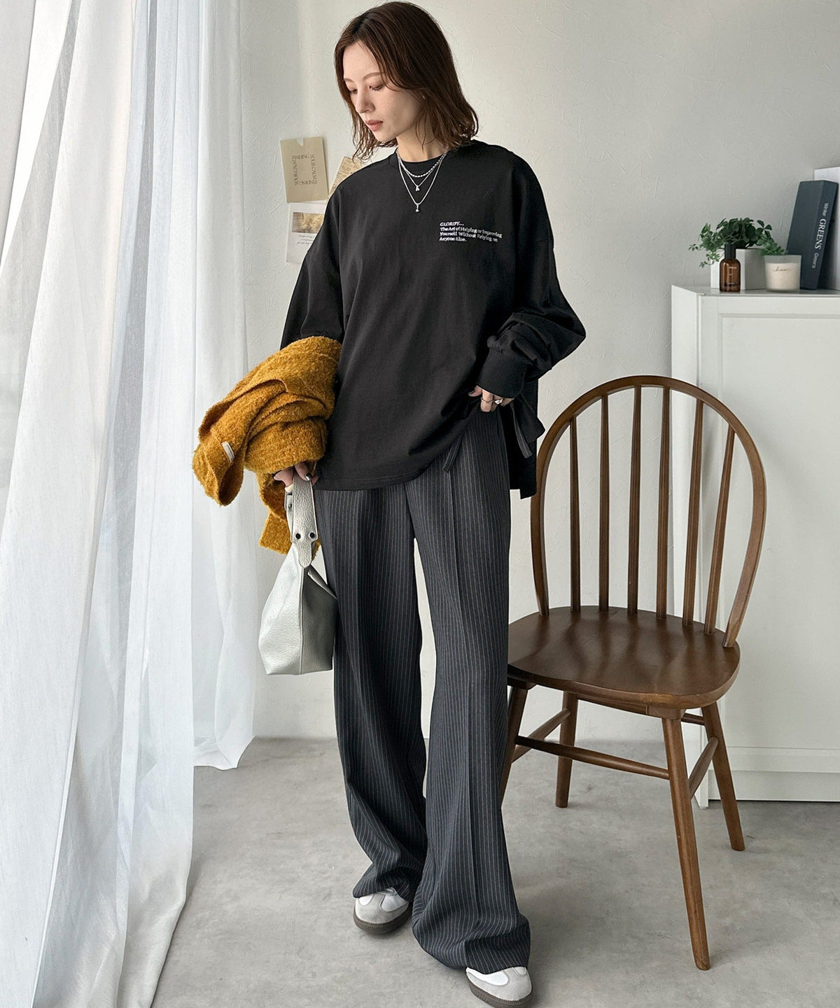 《marina×クラシカルエルフコラボ》ベーシックに今っぽバランスの“余裕”をプラス。綿100％胸刺繍入りロンT ce1010510