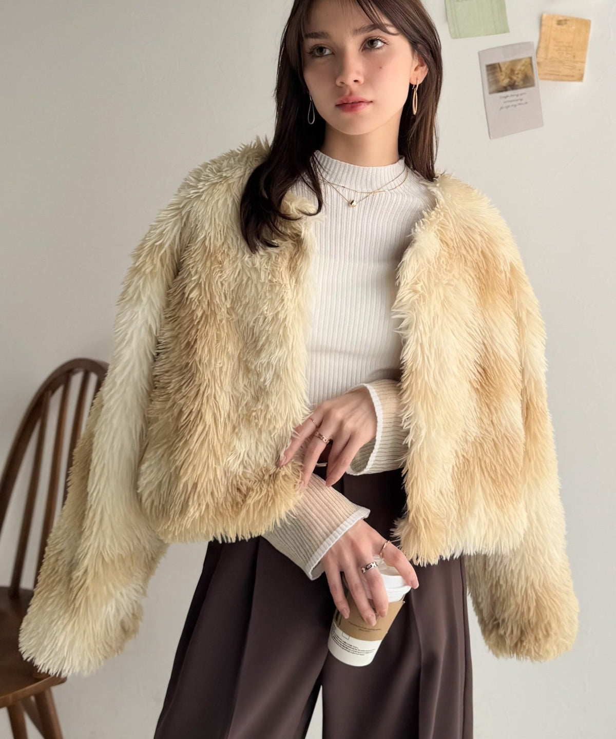 《AYA×クラシカルエルフコラボ》品なノーカラーショートファーコート。ノーカラーショートファーコート ce1010522