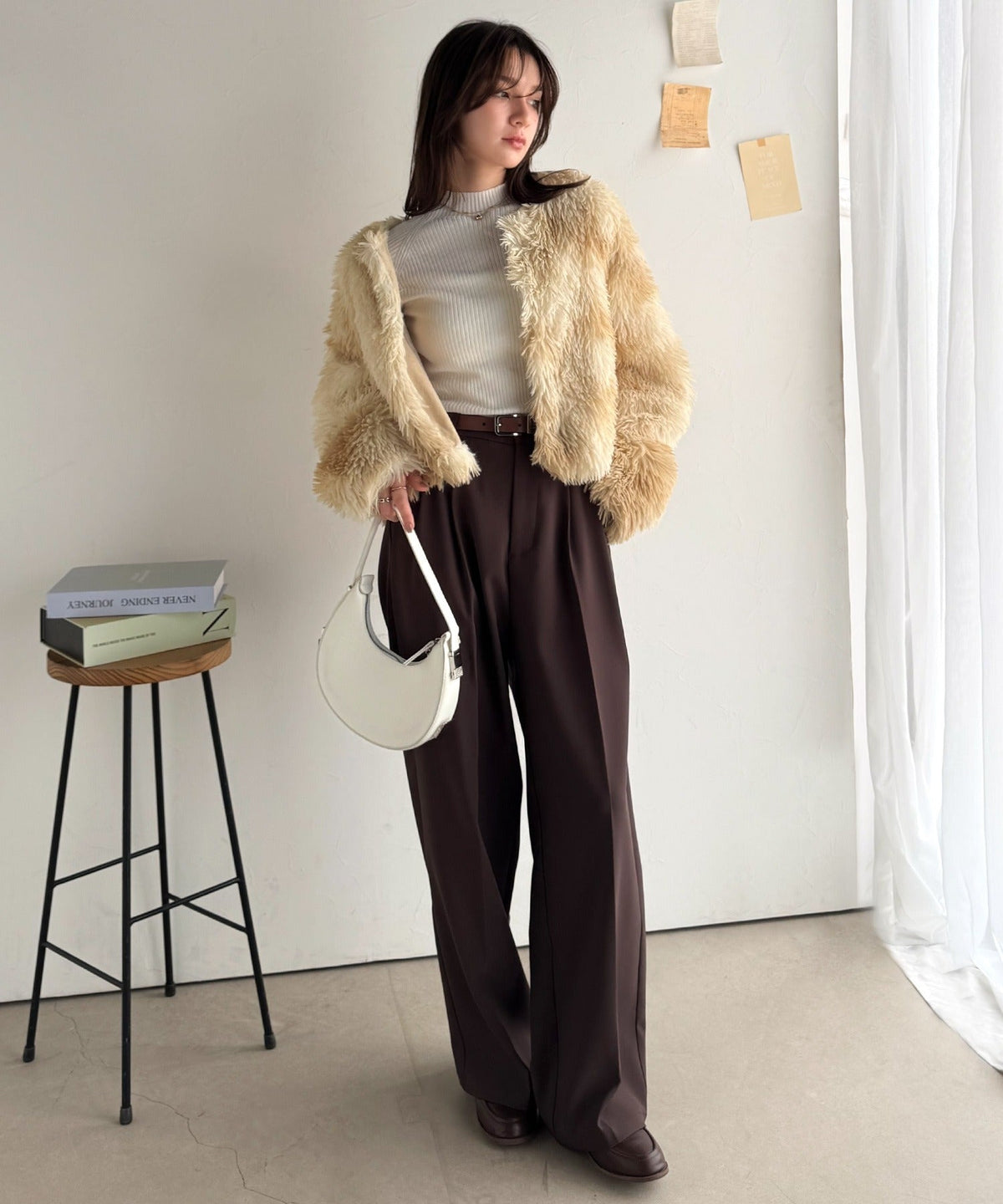 《AYA×クラシカルエルフコラボ》品なノーカラーショートファーコート。ノーカラーショートファーコート ce1010522