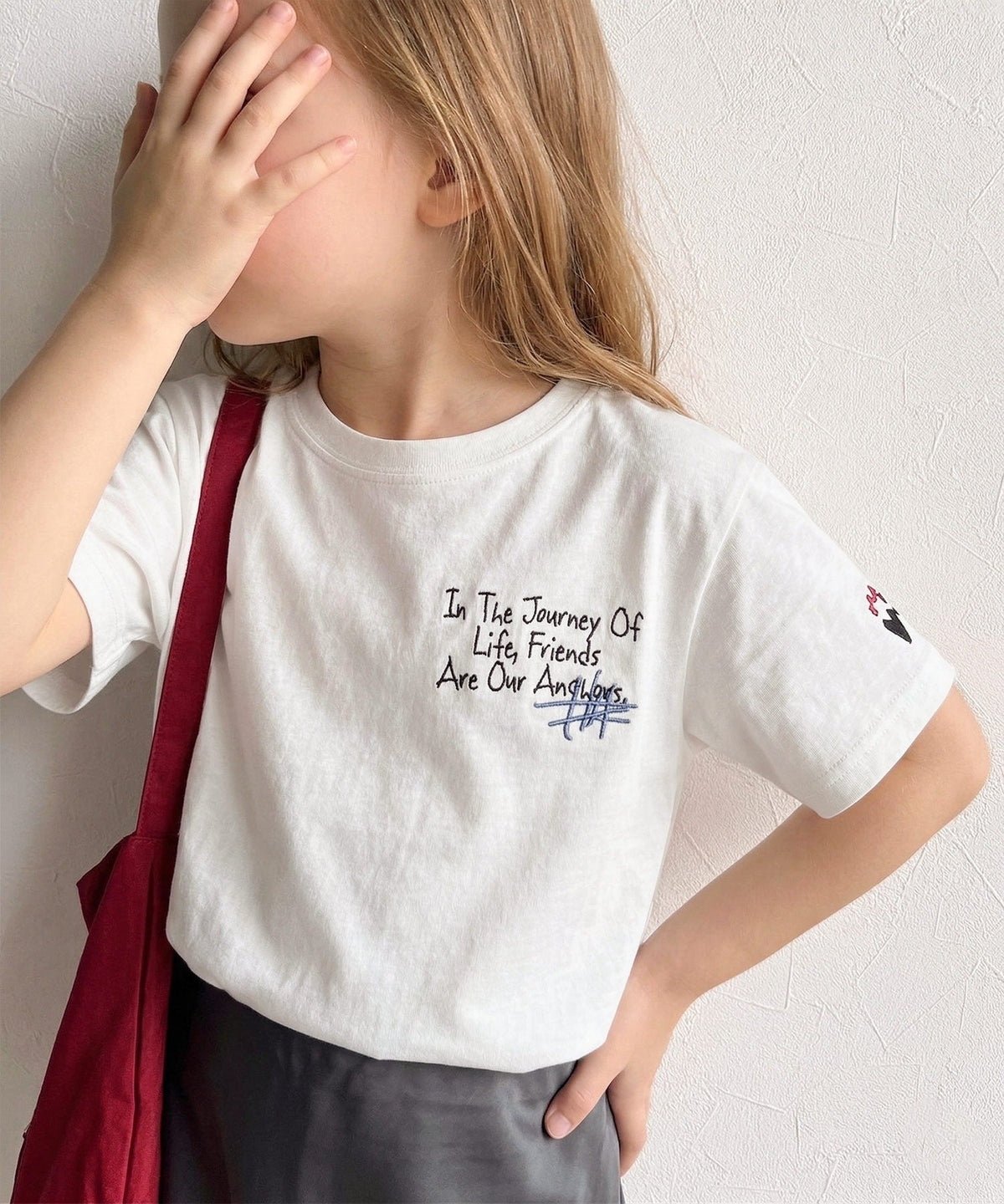 【キッズ】親子リンクコーデも楽しめる！綿100%らくがき風刺繍 無地＆ボーダー柄半袖Tシャツ ck1260396