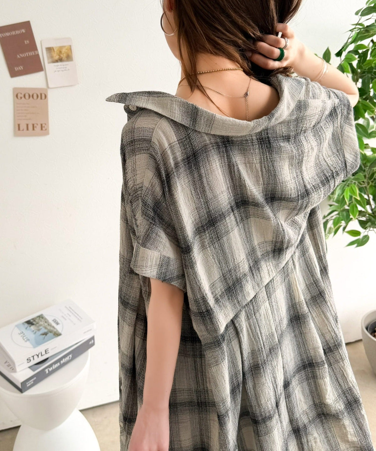 気分はリゾート♪大人可愛いチェック柄がポイント。パナマ風フレンチスリーブチェックチュニック ce1010590