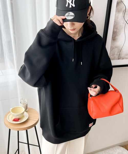 《JaVa ジャバコラボ》たっぷりボリュームで華奢見え、ビッグシルエットパーカー jv0780007