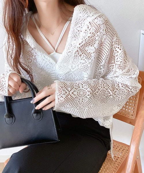 【mily bilet】大人のレトロ。キーネックレースシャツ mi1149018