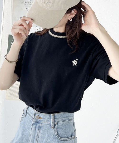 レトロ配色が可愛い。綿100%、編立リブワンポイント刺繍鹿の子Tシャツ ce1260165