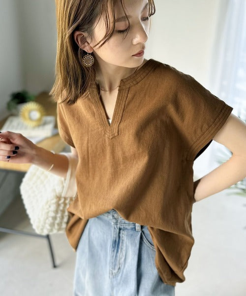 上品リラクシー。2way麻混Vネックトップス ce0940099