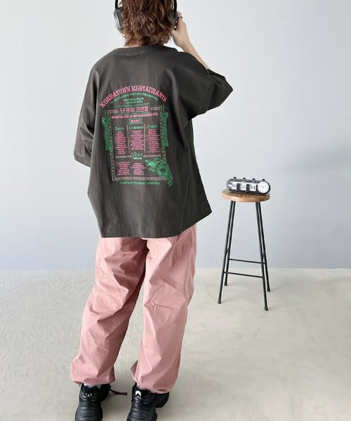 《Javaジャバコラボ》【sustaina+】韓国レシピ刺繍で気分上々。綿100％ビッグシルエットTシャツ jm1050170