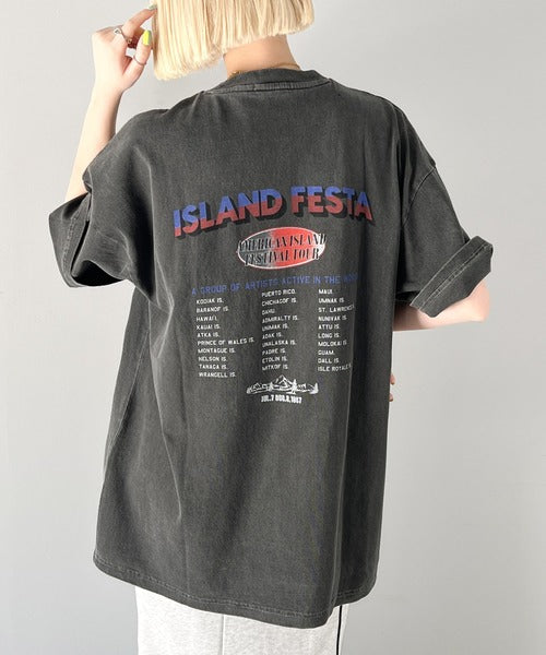《JAVA ジャバコラボ》こなれた大人カジュアルスタイルの主役に。綿100%フェスロゴピグメントTシャツ jv1029046