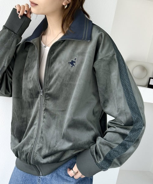 大人の旬スタイル！胸刺繍ベロアトラックジャケット ce1260042