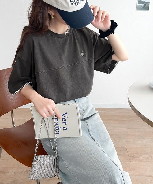 《Javaジャバコラボ》ステッチデザインが目を惹く。綿100%ワンポイントハンド刺繍ピグメントTシャツ jv1260109
