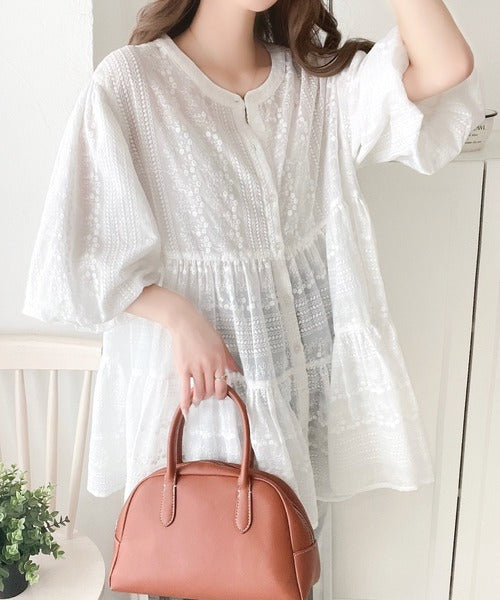 1枚で旬顔！シアー刺繍3WAYバルーンスリーブティアードブラウス ce1070094