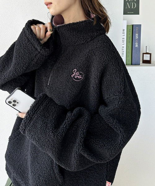《Javaジャバコラボ》あったか素材でほっこり。JAVA刺繍ボアフリースハーフジップPO jv1260011