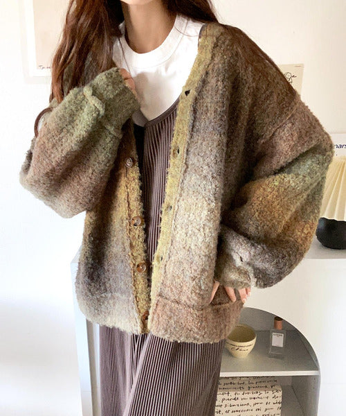 【mily bilet】ラフに旬顔スタイル。配色グラデーション ニットカーディガン mi1219007
