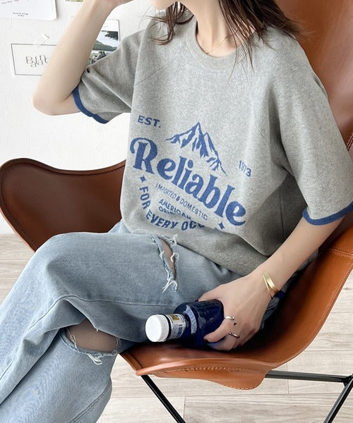 《JaVa ジャバコラボ》大人のカジュアルトップス。前後2way ラグラン半袖グラフィックニットTシャツ jv1050169