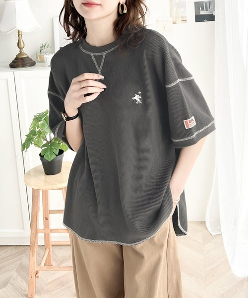 《JaVa ジャバコラボ》ポコポコ素材が今の気分♪胸刺繍＆配色ステッチワッフル半袖Tシャツ jv1260111