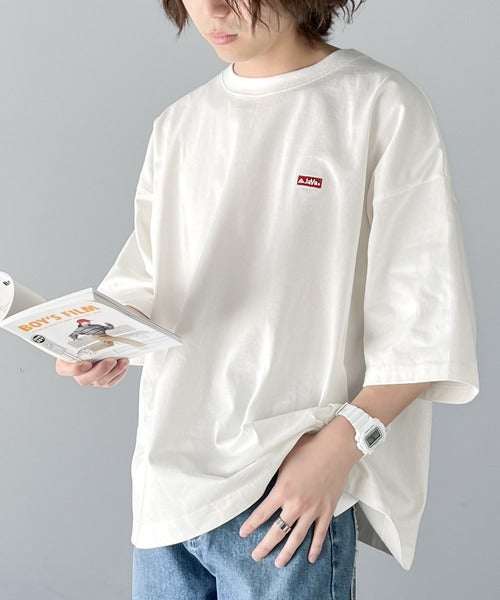 《Javaジャバコラボ》【sustaina+】韓国レシピ刺繍で気分上々。綿100％ビッグシルエットTシャツ jm1050170