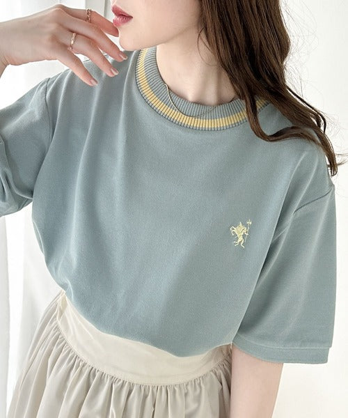レトロ配色が可愛い。綿100%、編立リブワンポイント刺繍鹿の子Tシャツ ce1260165