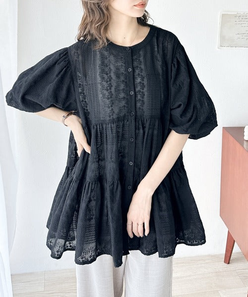 1枚で旬顔！シアー刺繍3WAYバルーンスリーブティアードブラウス ce1070094
