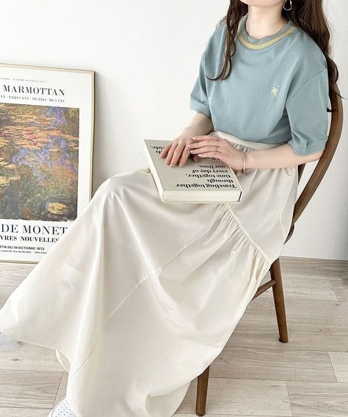 レトロ配色が可愛い。綿100%、編立リブワンポイント刺繍鹿の子Tシャツ ce1260165