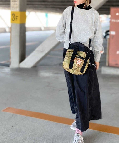 《JaVaジャバ コラボ》ころんと可愛い。2wayアウトドア巾着メッシュバッグ jv1159001