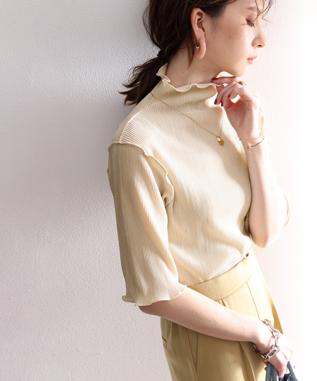 プリーツLOVER。2wayメロープリーツハイネック5分袖トップス ce0420065