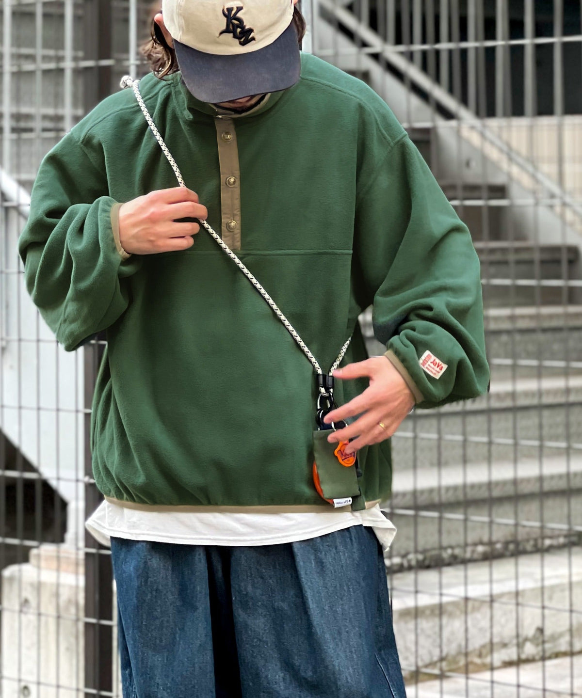 《JaVa ジャバコラボ》新・あったかItem。配色フリースプルオーバー jv1050003